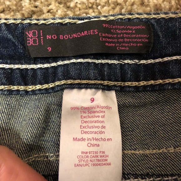 Knee Length Shorts - Picture 2 of 3